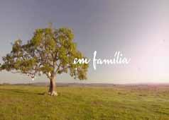 Em Família